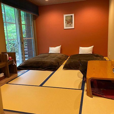 富士祥栄会館 Hotel Oyama  Bagian luar foto