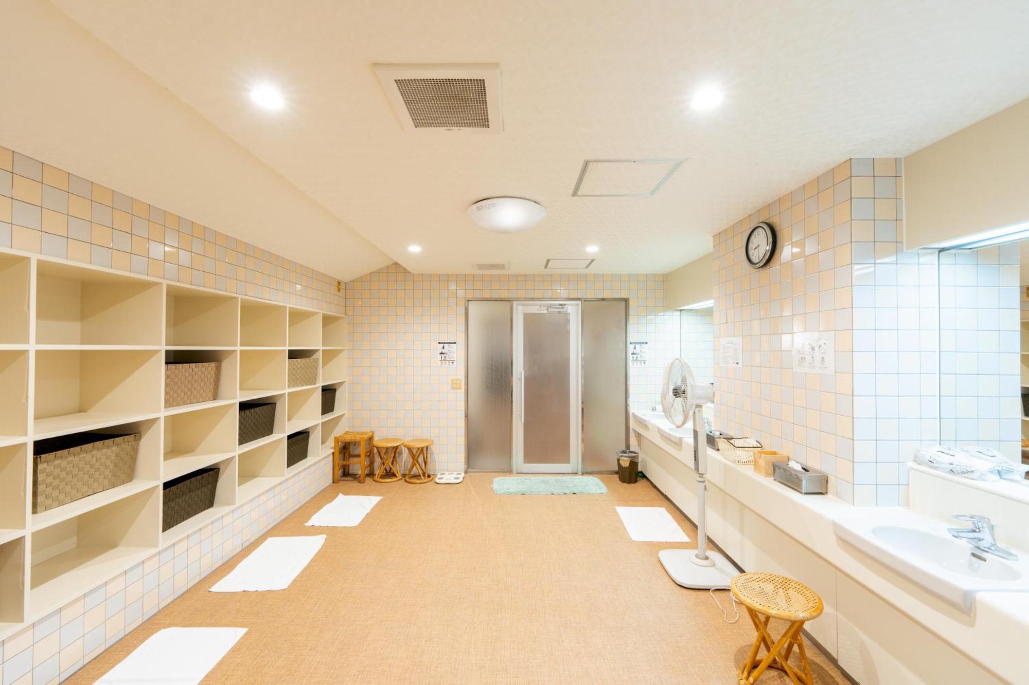 富士祥栄会館 Hotel Oyama  Bagian luar foto