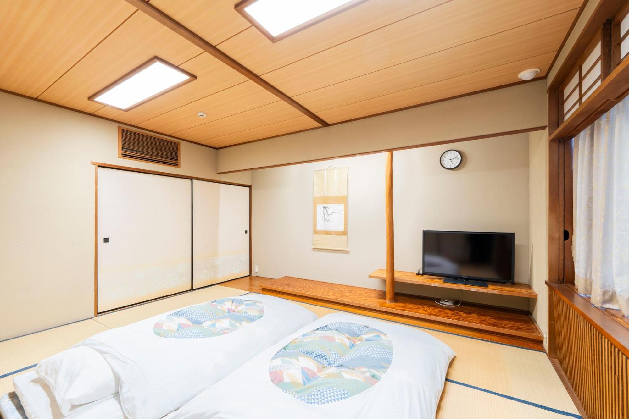富士祥栄会館 Hotel Oyama  Bagian luar foto