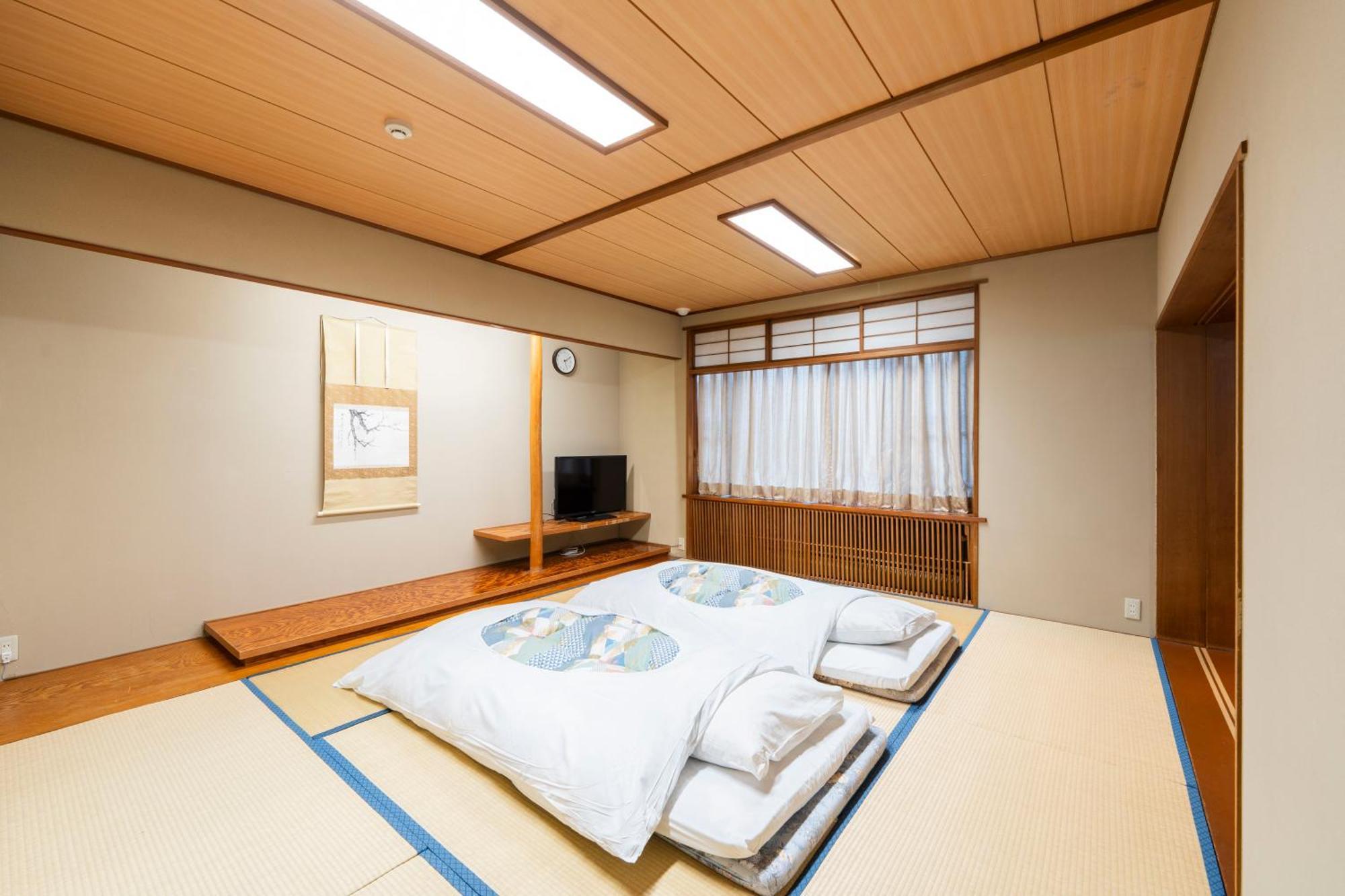 富士祥栄会館 Hotel Oyama  Bagian luar foto